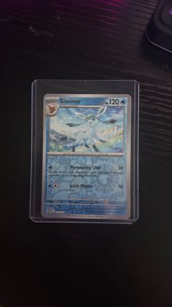 Glaceon Pokémon card