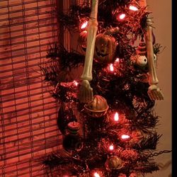Halloween Tree With Ornaments Included