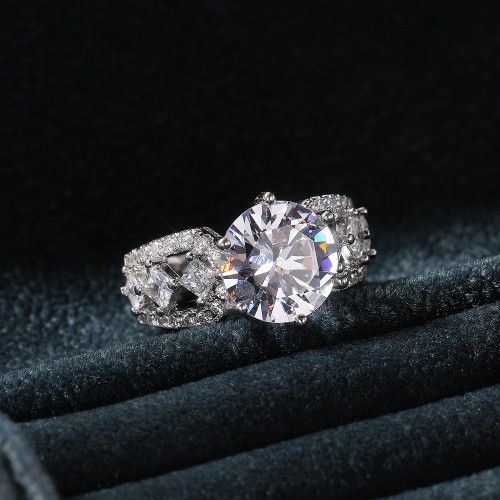 Beautiful Hollow Luxury CZ Silver Wedding/Promise Ring for Women, K787
