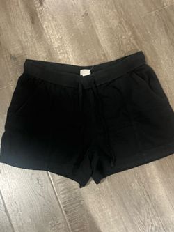 Black LOFT shorts with drawstring waist, size L