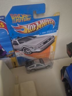 2011 Hot Wheels Back To The Future Delorean