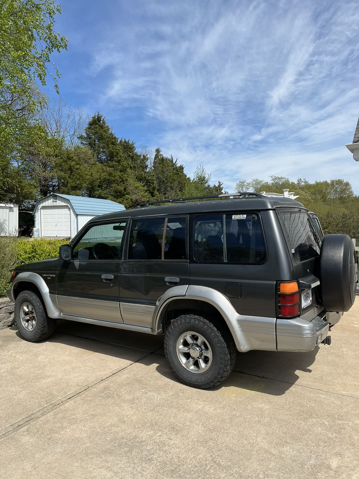 1996 Mitsubishi Montero