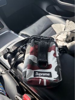 Supreme handbag