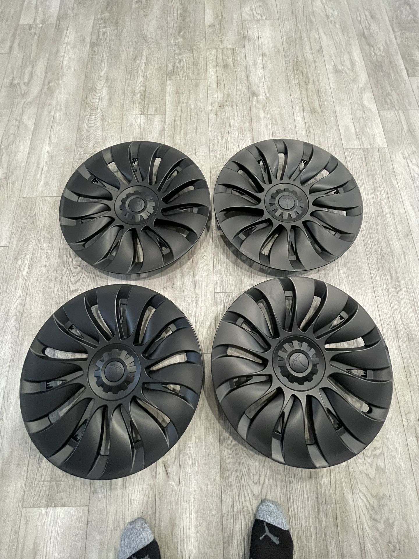 wheel cover for Tesla Model Y