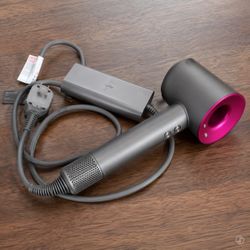 Dyson Supersonic Hair Dryer Iron/Fuchsia - Excellent Condition