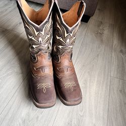 Cowboy Boots 