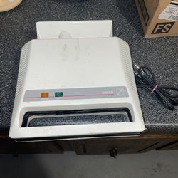 Singer Sandwich Grill