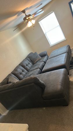Gray Sectional Sofa with Chaise
