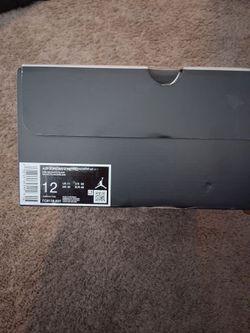 Air Jordan 4 Retro Fire Red Size 12