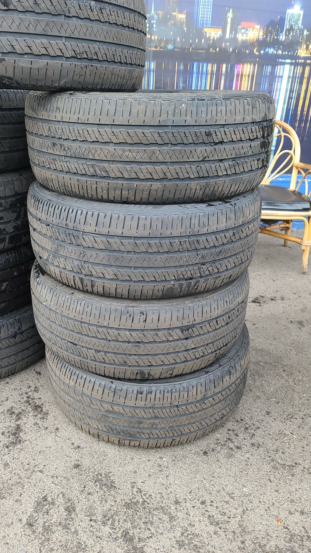 265 50 20 (4) HIGH TREAD all season used tires free installation BRIDGESTONE