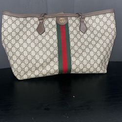 AUTHENTICATED Gucci Ophidia GG Supreme Tote – $950