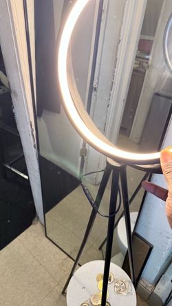 Stylish floor lamp