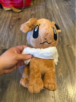 Pokémon Eevee large plush toy