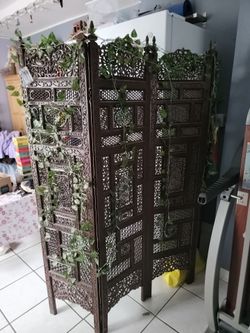Divider
