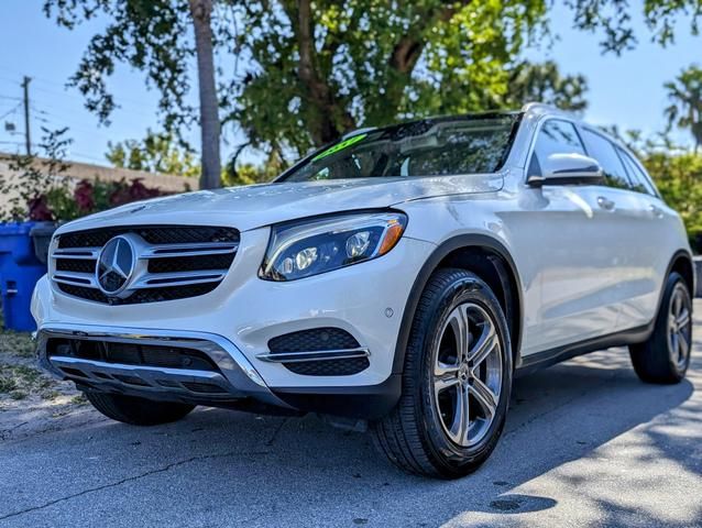 2017 Mercedes-Benz GLC