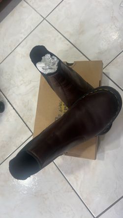 Dr martens size 10M