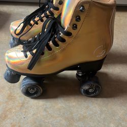 CSeven Farrah Holographic Gold Roller Skates - Women Size 7# (fits ~8.5)