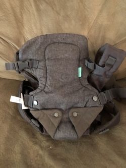 Baby carrier Infantino