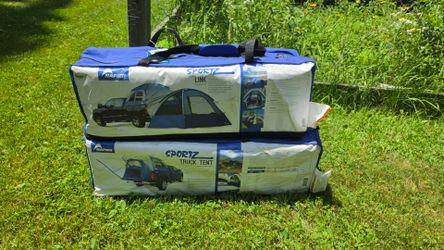 Napier Sportz link truck tent and vestibule