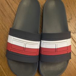 Tommy Hilfiger Slides-9