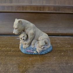 Ceramic Lioness with Cubs