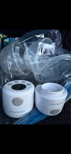 Bundle Momcozy Wearable Breast Pump