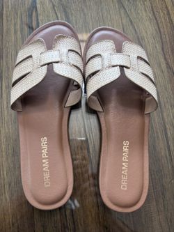 Dream Pairs Cut Out Strap Slide Sandals .