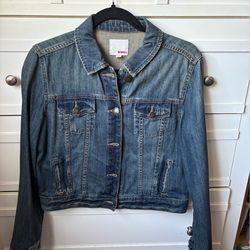 denim jacket (size LG)