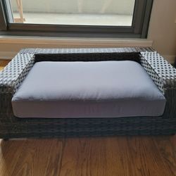 Indoor/Outdoor Pet Bed