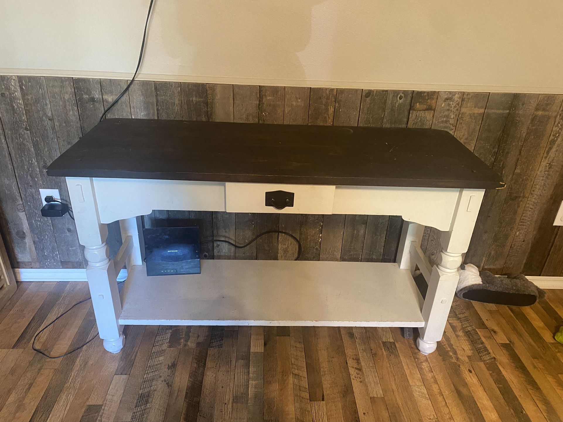 Free Table