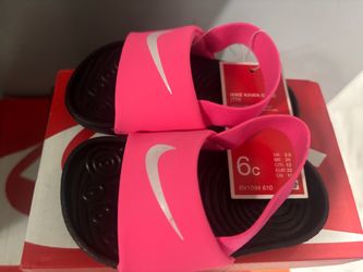 Kids nike sandals