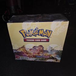 Pokémon TCG: Sword & Shield
Darkness Ablaze Booster Box +
Binder Penny Slip/Toploaders. .s