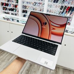 MacBook Pro 14 Inch M1 Pro 16GB Ram 512gb