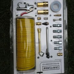 Air Compressor Accessory Kit (New).   