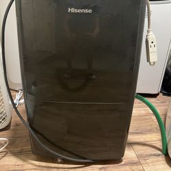 Hisense Dehumidifier 50 Pint With pump 
