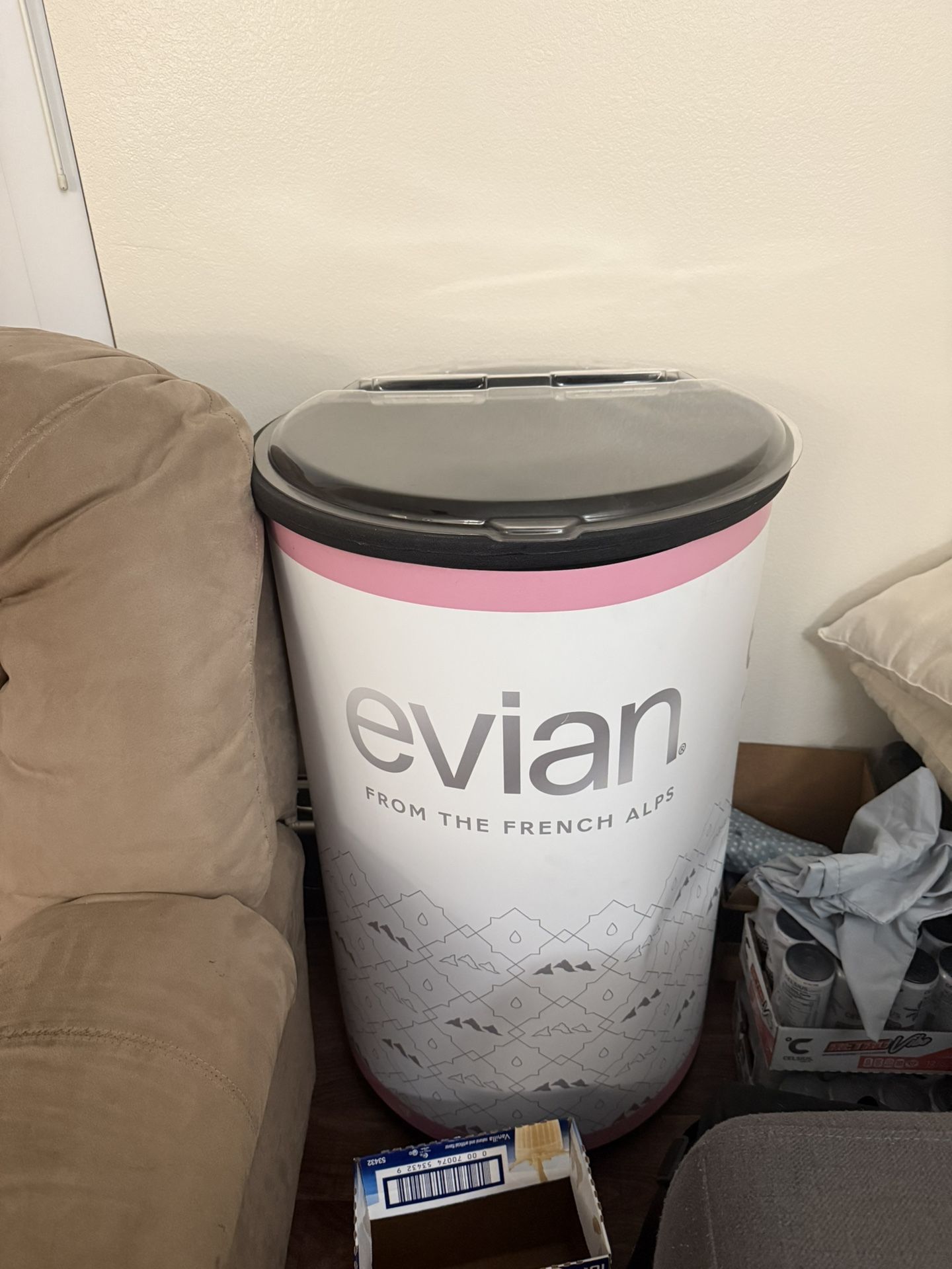 Ice and Drink Holder For Events