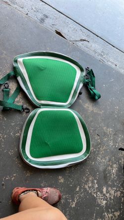 Paddle board seat