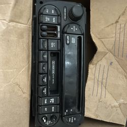 Jeep Grand Cherokee Oem Radio Disc/cassette