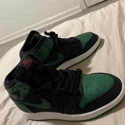 Jordan 1 Pine Green