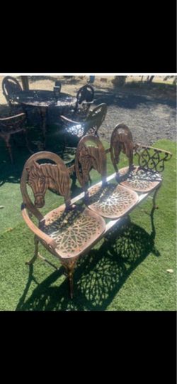 Cast Iron Horse Head Garden Bench