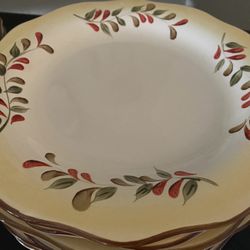 Dinnerware Set 