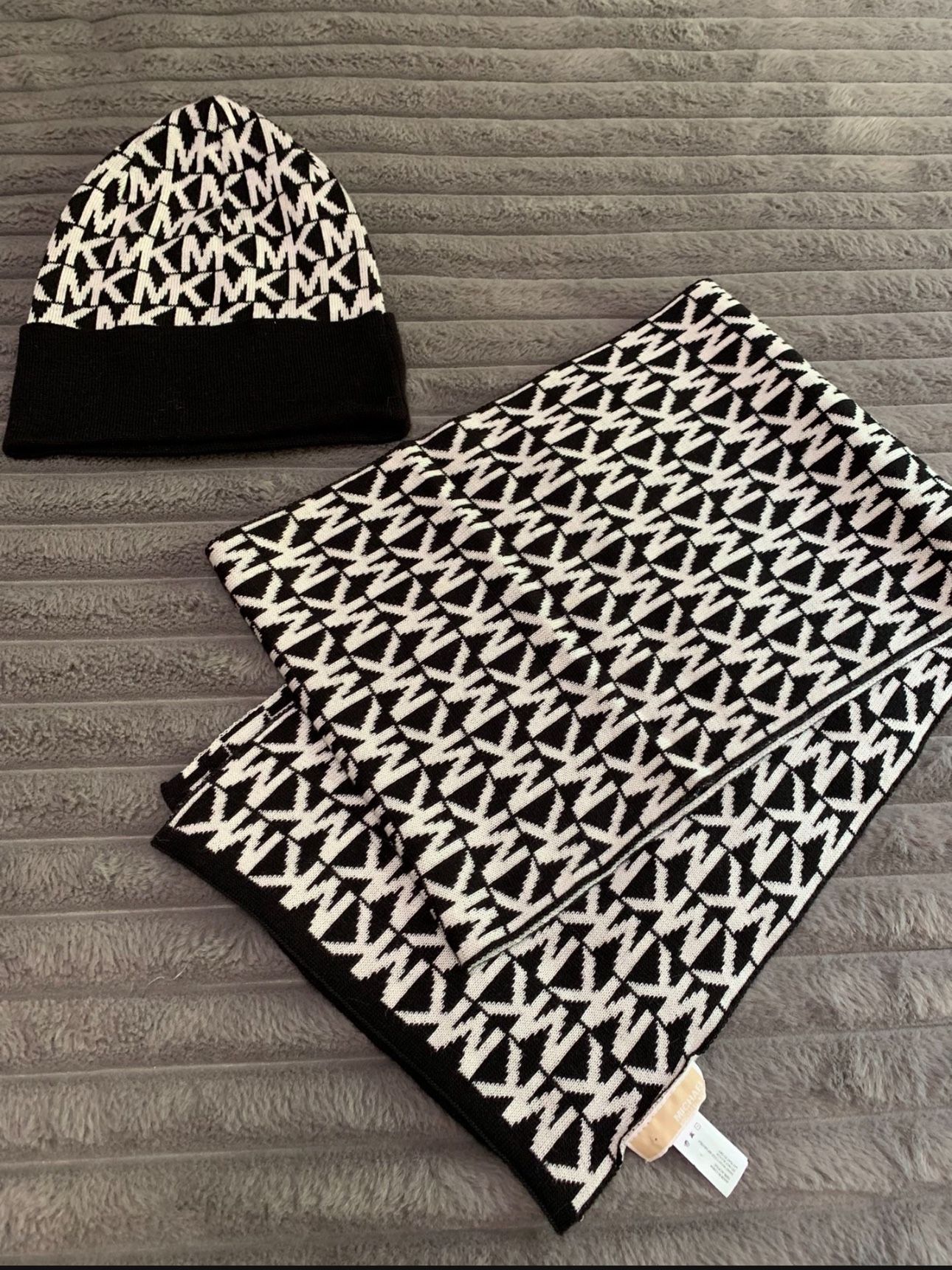 Womens Michael Kors Hat & Scarf Set