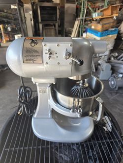 Hobart N50 5 qt Planetary Mixer Bench Model 1/6 hp 100-120v Super Excellent !!