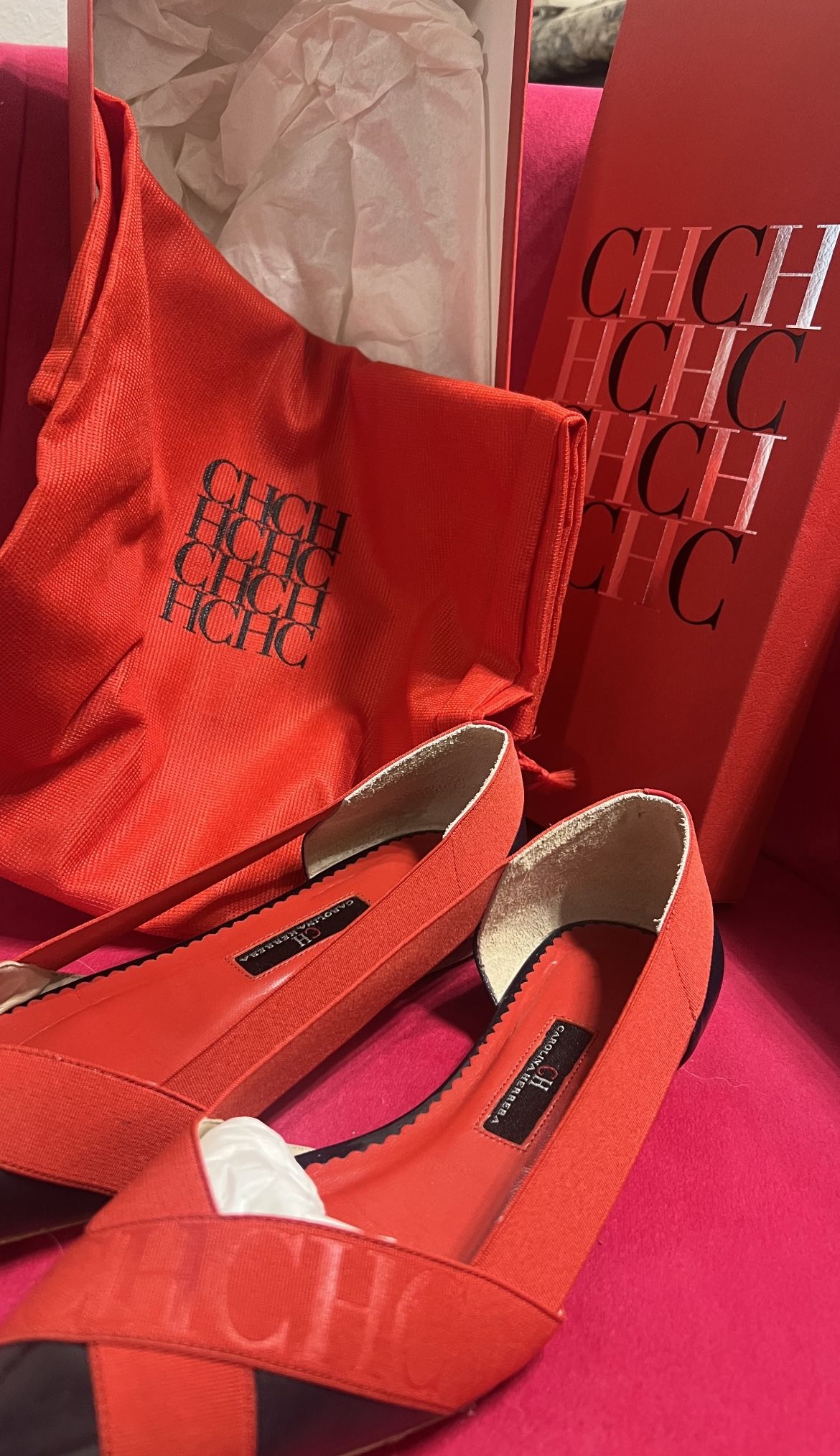 Carolina Herrera Flats