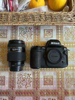 Nikon F100 & 35-70 f/2.8