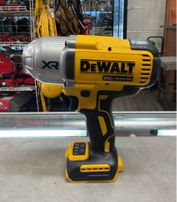 Dewalt 20V Max XR 1/2” Impact Wrench