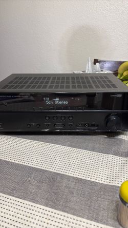 Yamaha RX-V379 AV Receiver