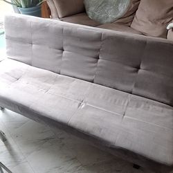 Gray Couch That Folds Out To Double Bed