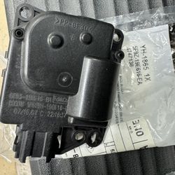 Motorcraft Blend Door & HVAC Defrost Actuator