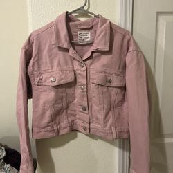 Women’s Pink Denim Jacket (cropped)